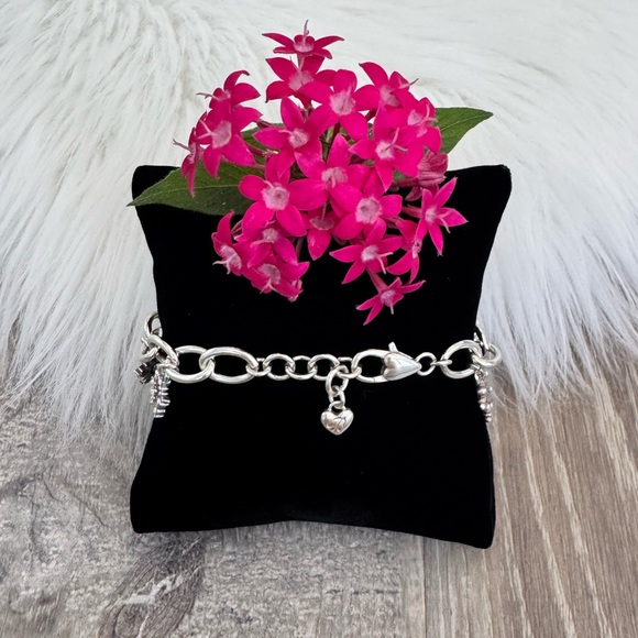 ❄️🩵 BRIGHTON Crystal Flurry
Charm Bracelet Adjustable - Picture 5 of 8